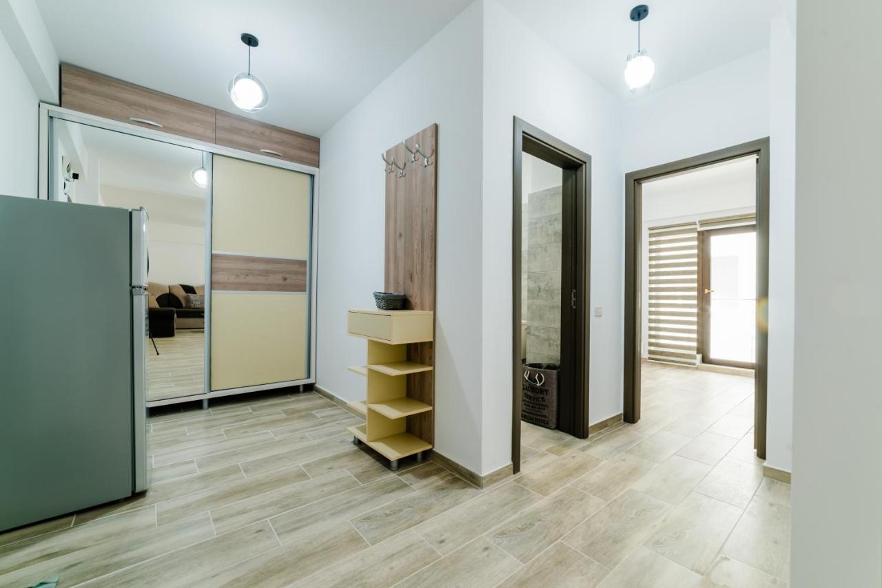 Derya Suites - Mamaia Nord Năvodari Buitenkant foto