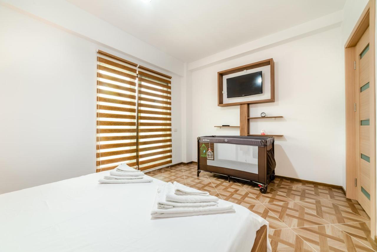 Derya Suites - Mamaia Nord Năvodari Buitenkant foto